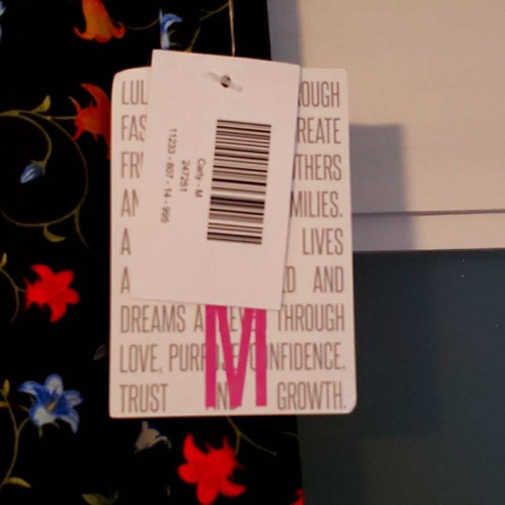 Lularoe Carly